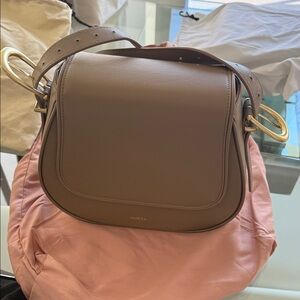 Elias Sancia Chic Taupe Crossbody Bag with Gold Accents